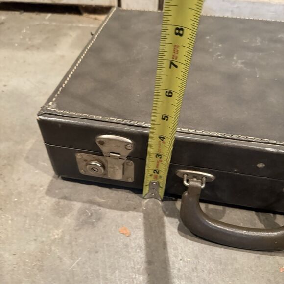 Vintage Gray Stitched Briefcase Brief Case Hard Shell Silver Accents - BUB - Picture 7 of 8